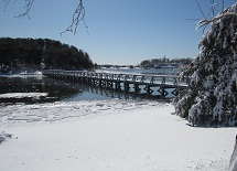 Eastham bridge in snow resized 600
