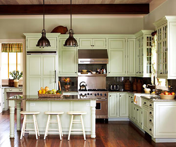 Cape Cod Cottage Kitchen