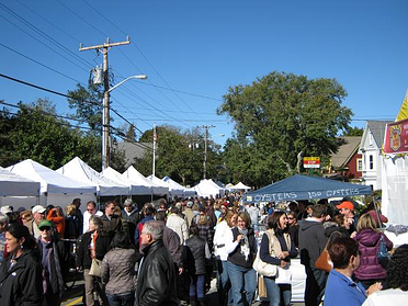 Wellfleet Oysterfest CapeCod Oct2012 resized 600