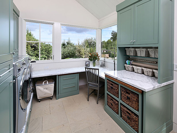 laundry room com1 resized 600