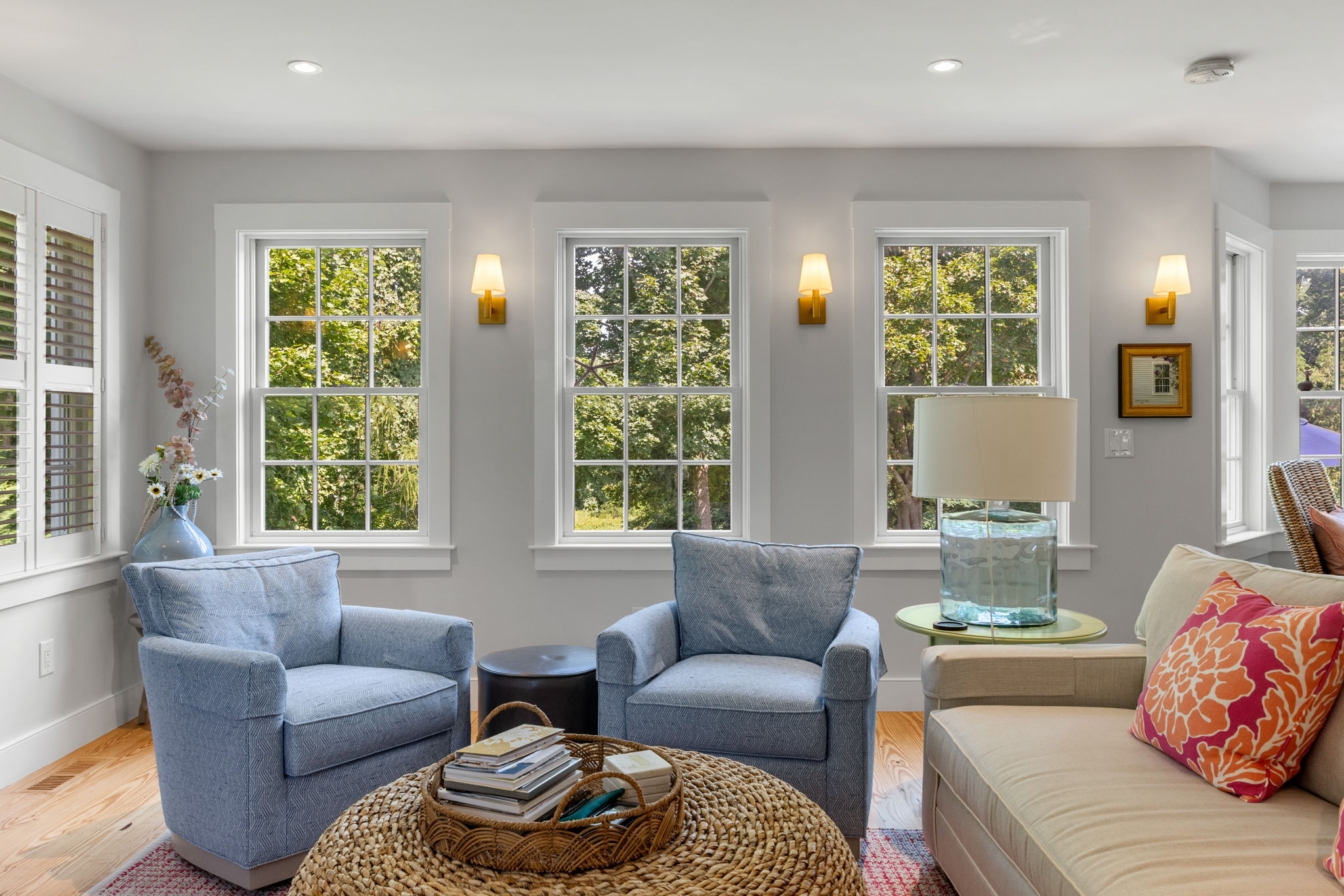 REEF Builders Custom Living Room