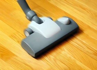 wood_floor_vaccuum